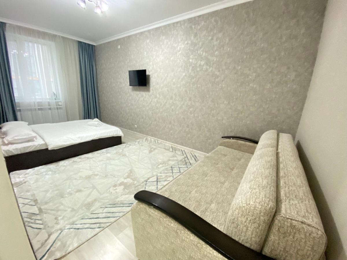Whitehome In Panorama Park Astana Bagian luar foto