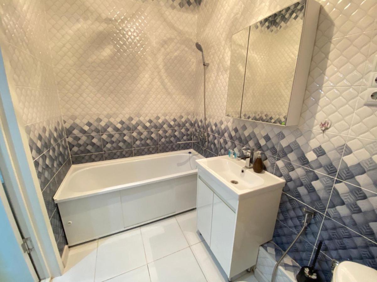 Whitehome In Panorama Park Astana Bagian luar foto